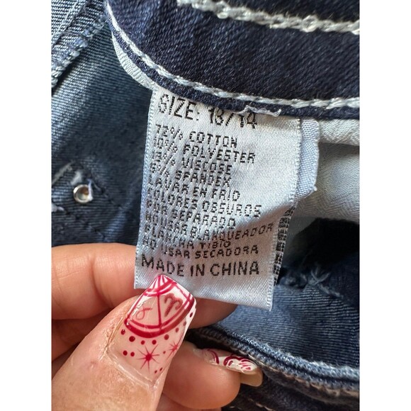 Bamboo Dark Wash Embellished Rhinestones Studs Cross Pockets Jean Shorts 13/14 - Picture 5 of 5